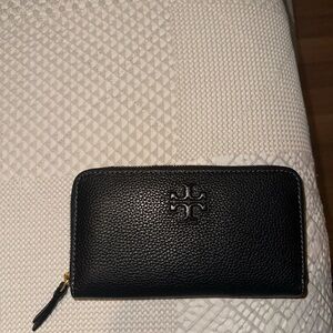 Tory Burch Black Leather Wallet